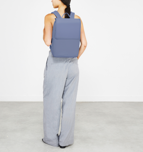 Lost In Berlin Zaino Square 15"