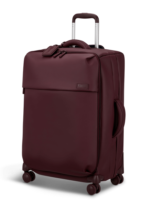 Lipault Lost In Berlin Medium Trip 63cm  Bordeaux Lipault Lost In Berlin Medium Trip 63cm  Bordeaux